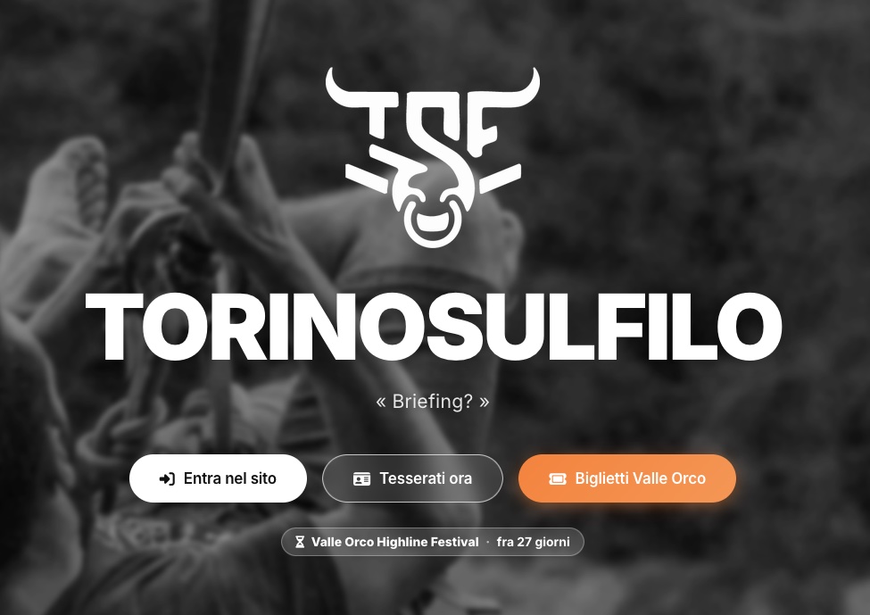 Marchio di Torino Sul Filo, il toro TSF in bianco su fondo scuro, con la palette arancione e blu del sito