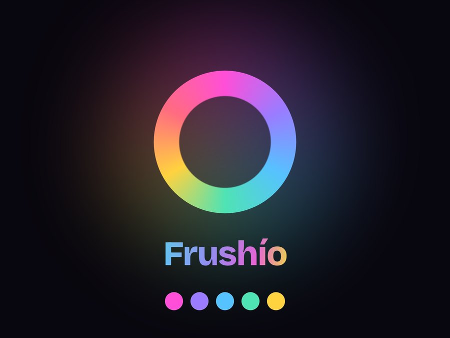 Anello con il gradiente di colori del collettivo Frushío e il suo lettering